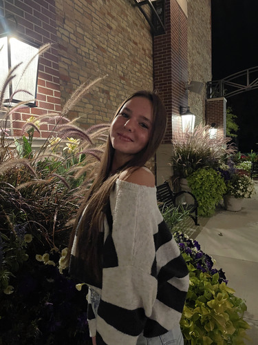 Lizzie H - University of Montana Babysitter