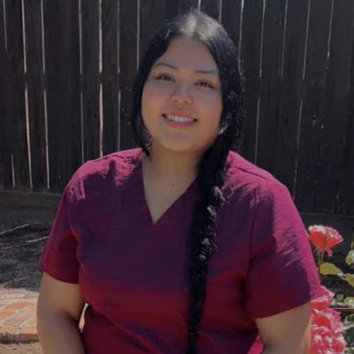 Natalia V - Fresno City College  Babysitter