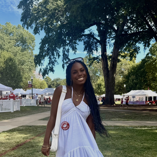Autumn L - University of Alabama Babysitter