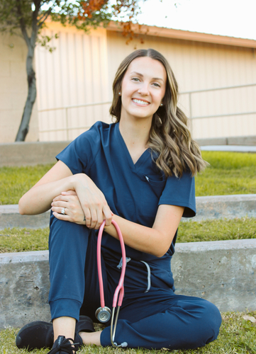 Ashlynn L - GCU Babysitter