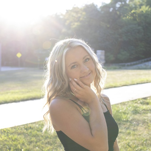 Alyssa J - GCU Babysitter