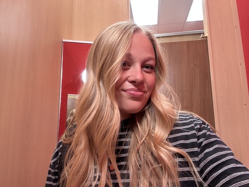 Jenaka R - SUU Babysitter