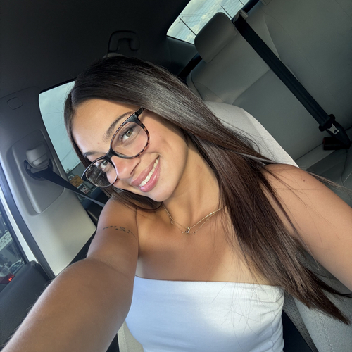 Lailani P - UCC Babysitter