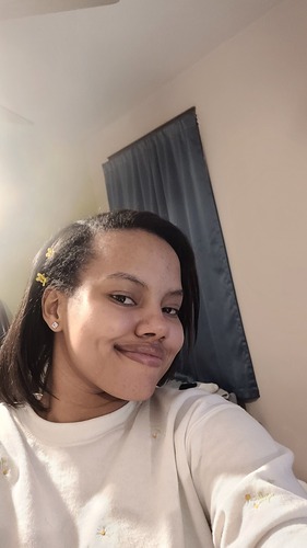 Leslie V - Community College of Baltimore County Babysitter