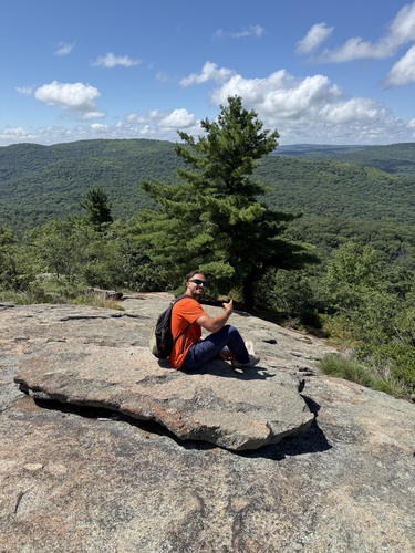 Georgiano E - UF Babysitter