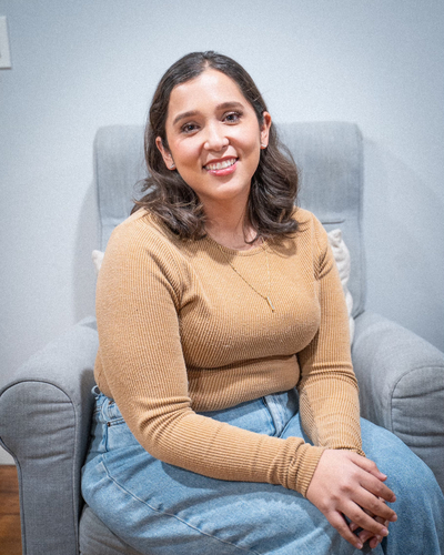 Linda M - CSUN Babysitter