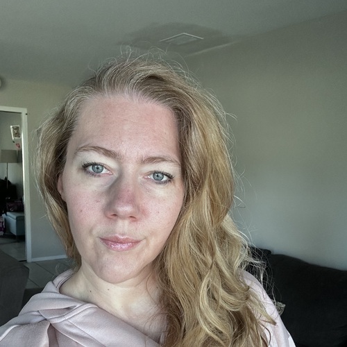 Elodie L - Umich Babysitter