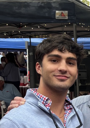 Evan W - Ole Miss Babysitter