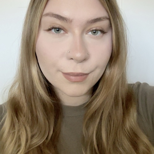 Victoria S - SOU Babysitter
