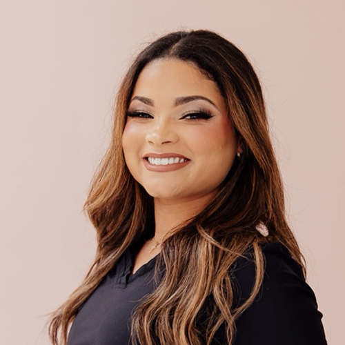 Courtnie H - SIUE Babysitter