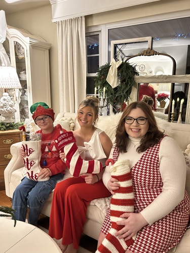 Zoie H - Marshall Babysitter