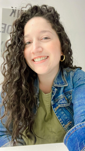 María S - Minnesota School of Business-Rochester Babysitter