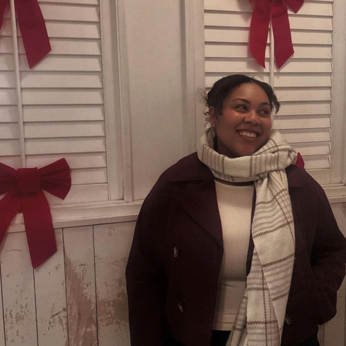 Nadia F – NYU Student Seeking Babysitting Jobs