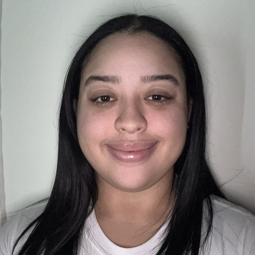 Eunice P - Bunker Hill Community College  Babysitter