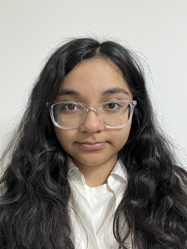 Fatima A - NOVA Babysitter