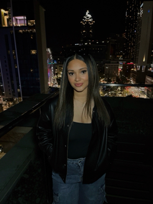 Mya B - UAB Babysitter