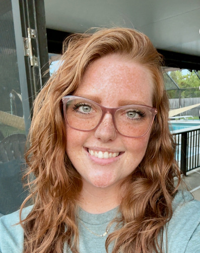 Sydney F - Troy Babysitter