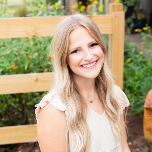 Caitlyn G – Northwestern Student Seeking Nanny Jobs