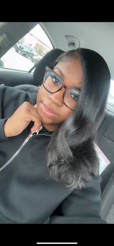 Tania D - UH Babysitter