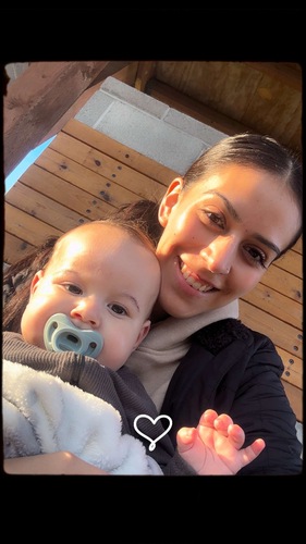 Evelyn R - SVC Babysitter