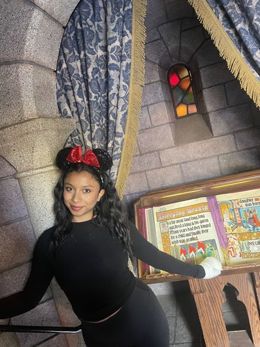 Sade S - LMU Babysitter