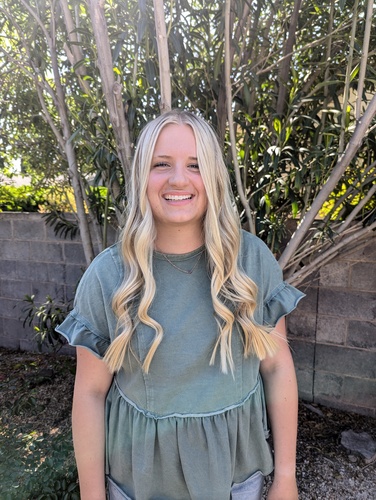 Tacey J – SUU Student Seeking Babysitting Jobs