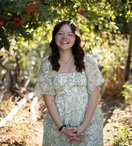 Alexis S - Gonzaga Babysitter