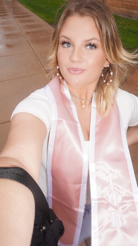 Reagen B - Illinois State Babysitter