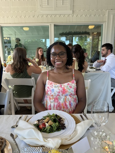 Kamri B - UAB Babysitter