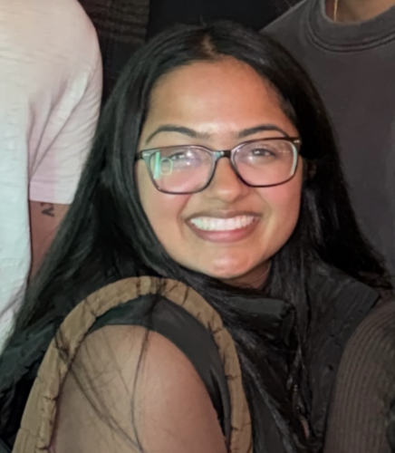 Jasmine J - UH Babysitter