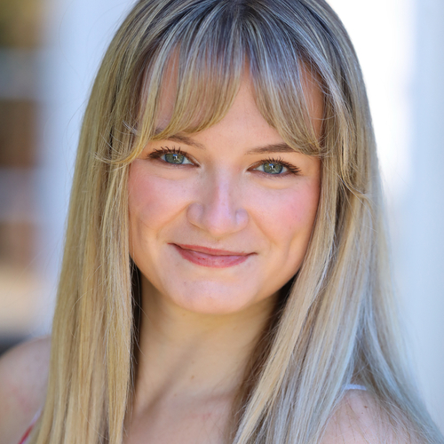 Miranda B - LMU Babysitter