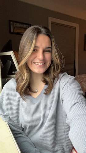 Carly P - SVSU Babysitter