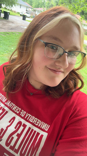 Jenna R - Central Missouri Babysitter
