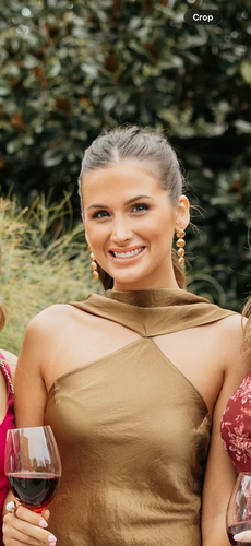 Hope H - UK Babysitter