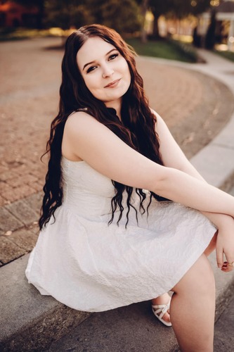 Eadie T - Concord Babysitter