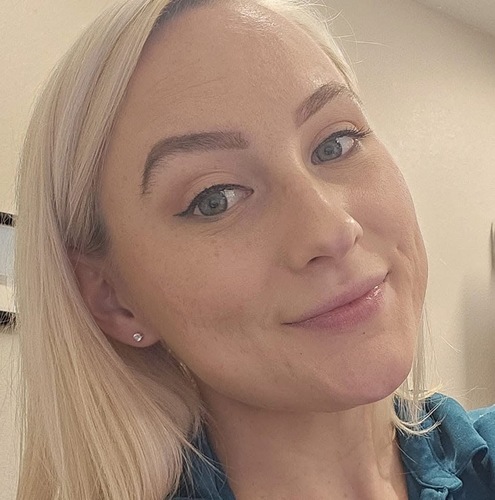 Shawna D - UCF Babysitter