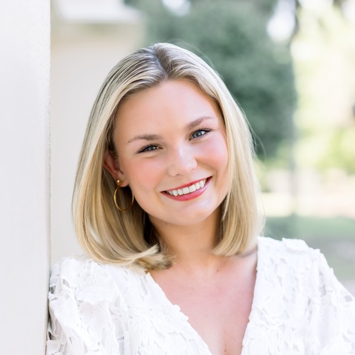 Melanie D - Mississippi State Babysitter