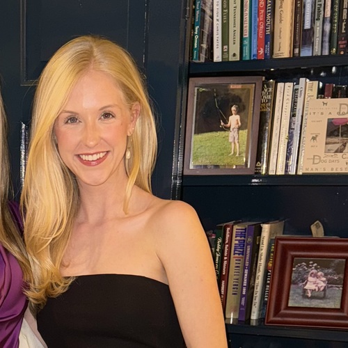 Anna Claire J - Auburn Babysitter