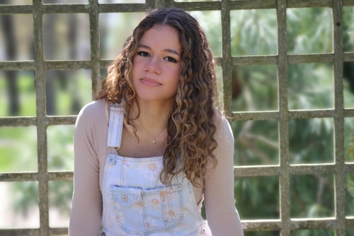 Siena F - Geneva Babysitter