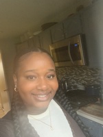 Iyanna S – Marymount Student Seeking Babysitting Jobs