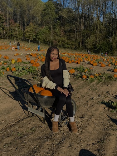 Hannah T - Towson University Babysitter