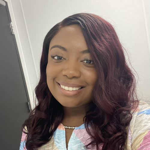Demia W - Mississippi State Babysitter
