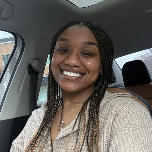 Aiyona M - Kennesaw State Babysitter