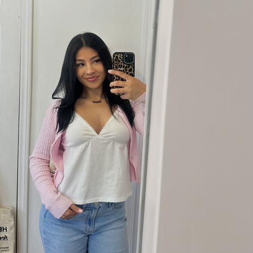 Kamila F - Montclair State Babysitter