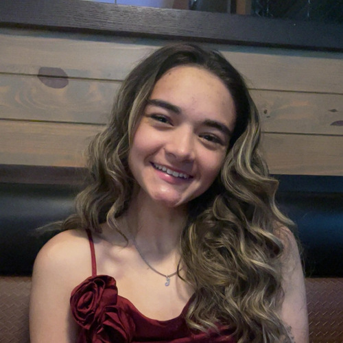 Isabella B – Texas State Student Seeking Nanny Jobs
