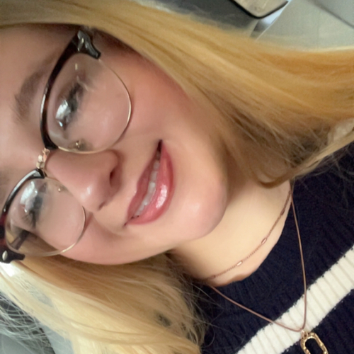 Sydney H - Northampton Community College  Babysitter