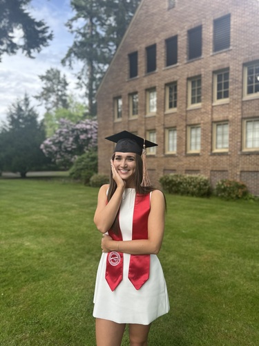 Danielle M - Eastern Washington Babysitter