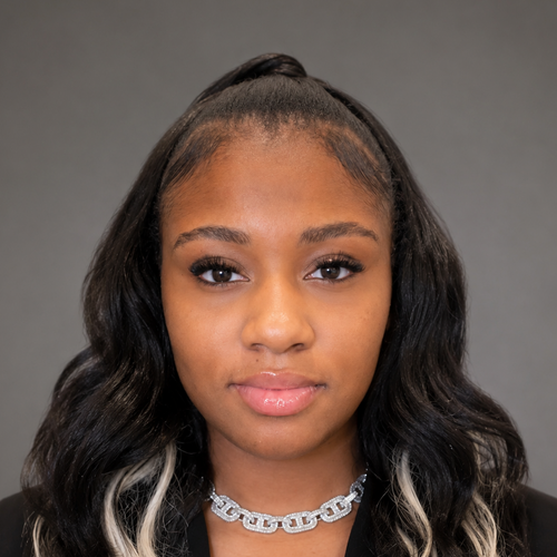 Jada W - Towson University Babysitter