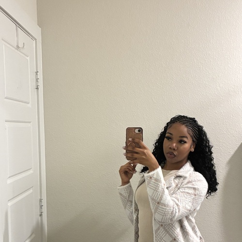 Aniya Y - KVCC Babysitter