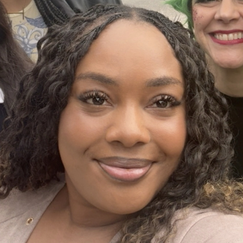 Thenia P - Delgado Babysitter
